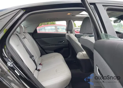 2023 Hyundai Elantra Limited z USA, uszkodzony, nr VIN KMHLP4AG5PU607148